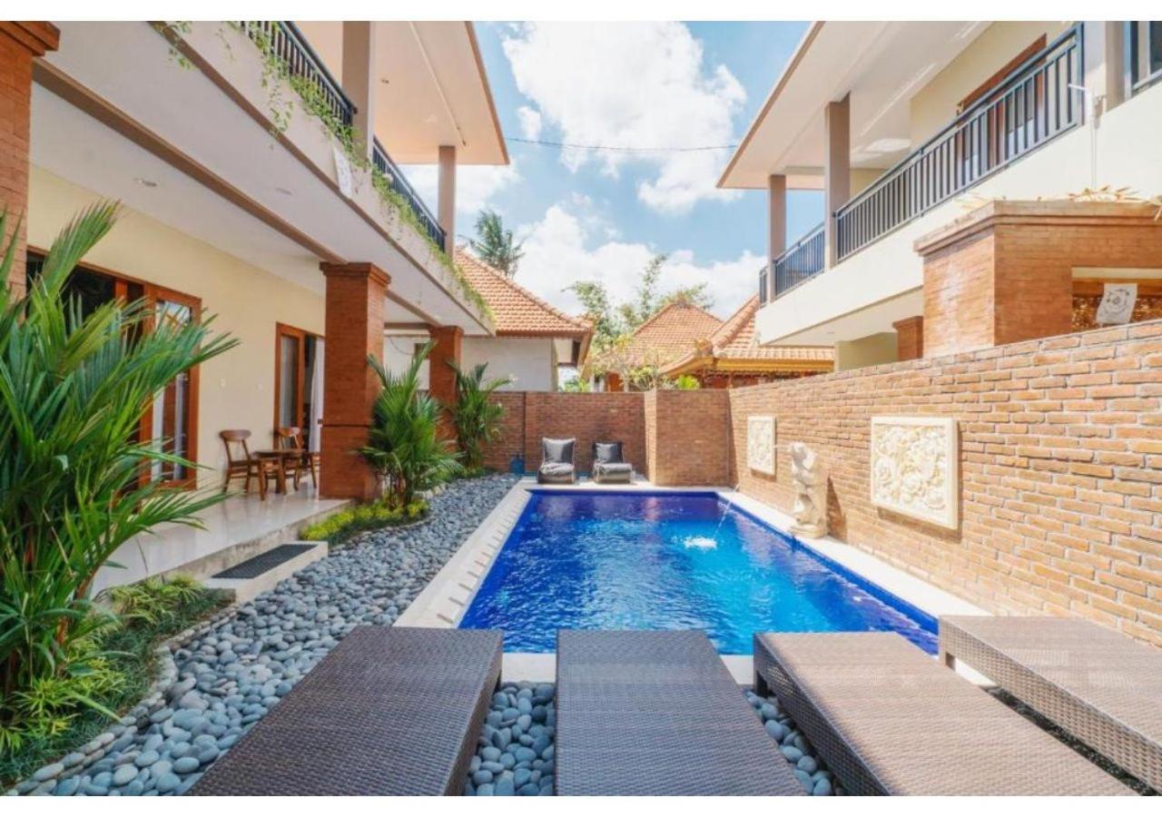 Komala Homestay Canggu Exterior foto