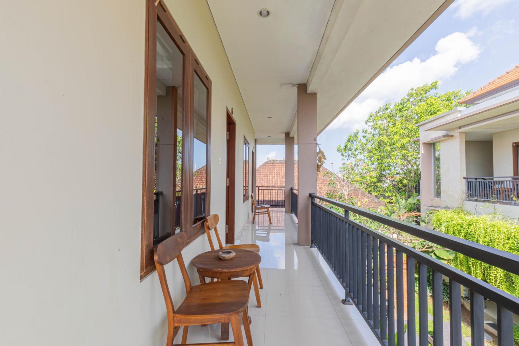 Komala Homestay Canggu Exterior foto