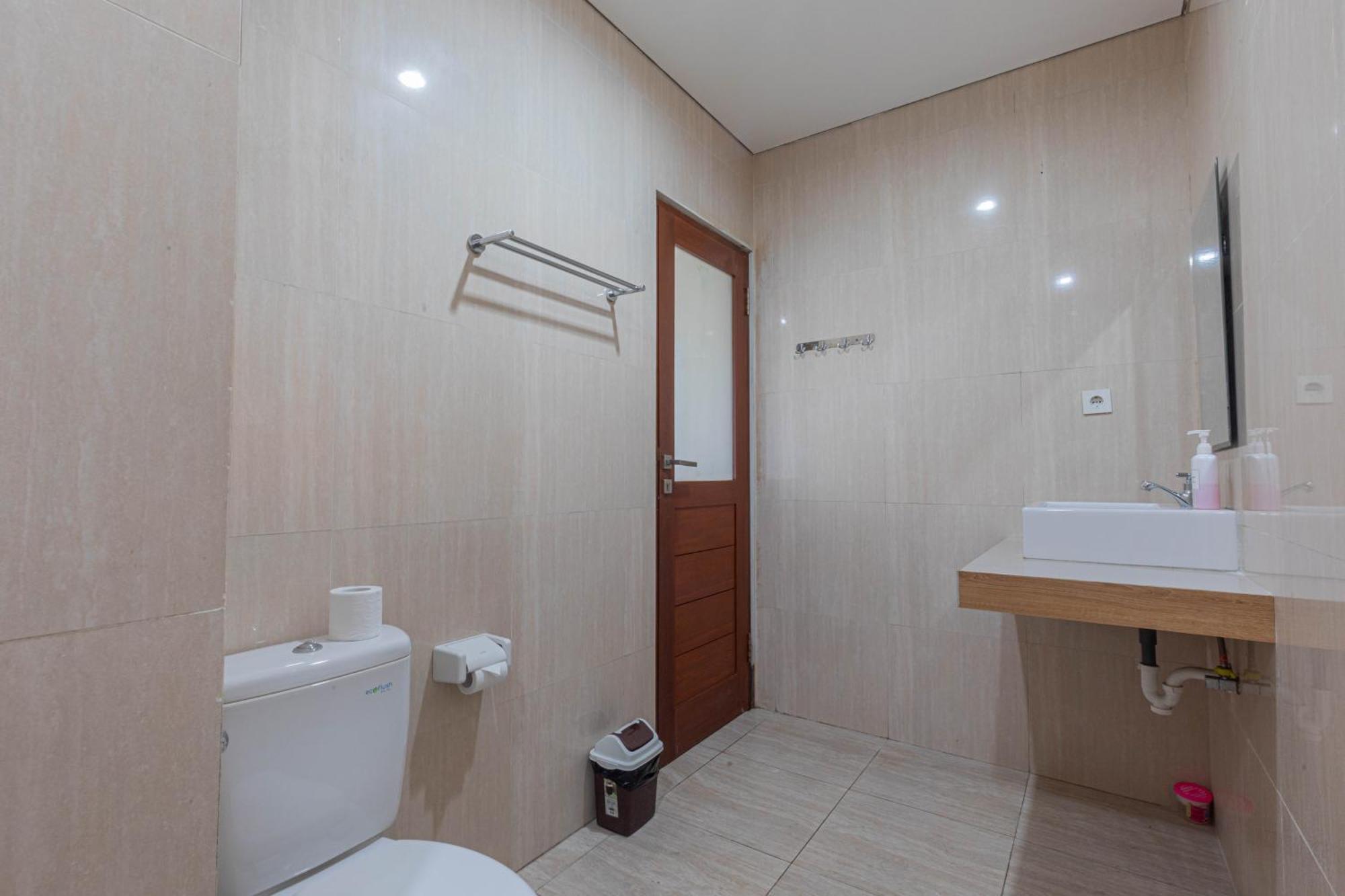 Komala Homestay Canggu Exterior foto